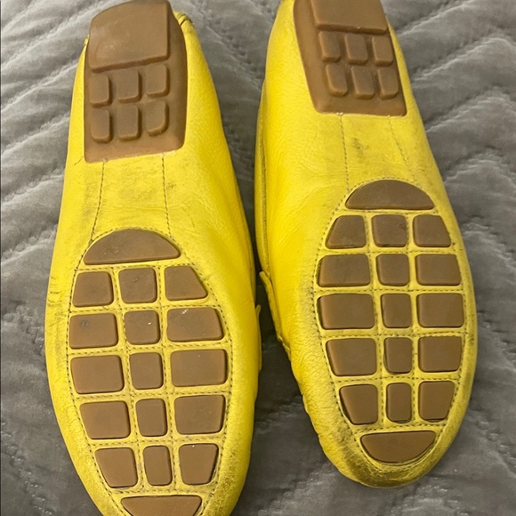 Ralph Lauren Vibrant Yellow Leather Loafers - Picture 4 of 4